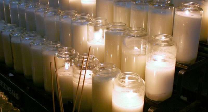 Light candles to pray for your lost loved ones
